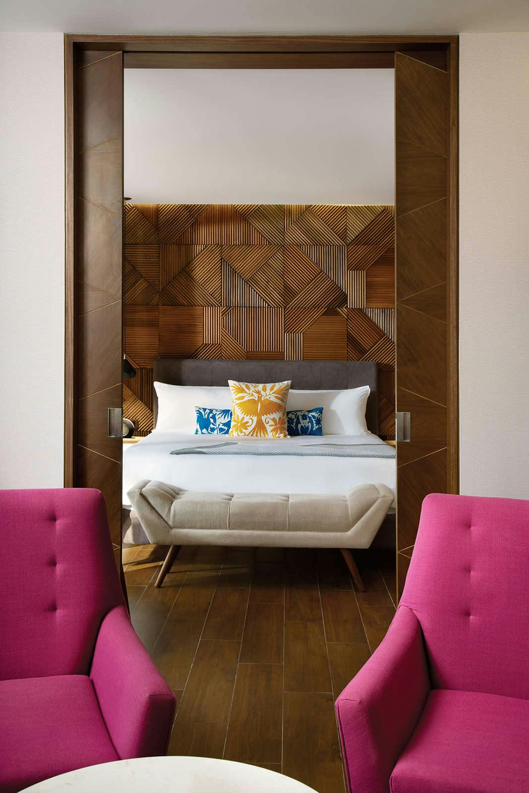 Hotel The Fives Downtown Hotel & Residences, A Curio Collection by Hilton photo 1