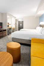 Hotel Camelback Lodge & Aquatopia Indoor Waterpark photo 4