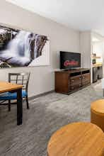 Hotel Camelback Lodge & Aquatopia Indoor Waterpark photo 3