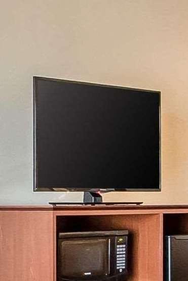 Hotel Quality Inn & Suites East Troy I-43 photo 2