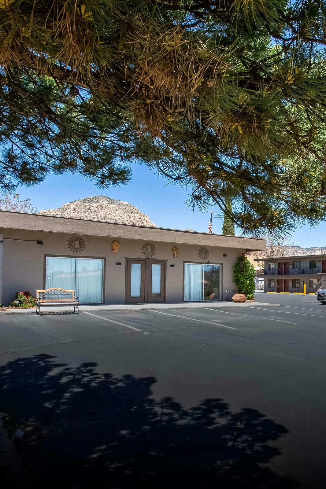 Hotel Dreamcatcher Inn of Sedona photo 1