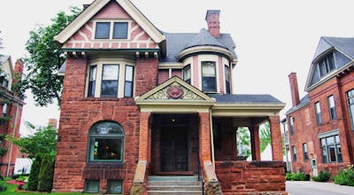 The Inn on Ferry Street