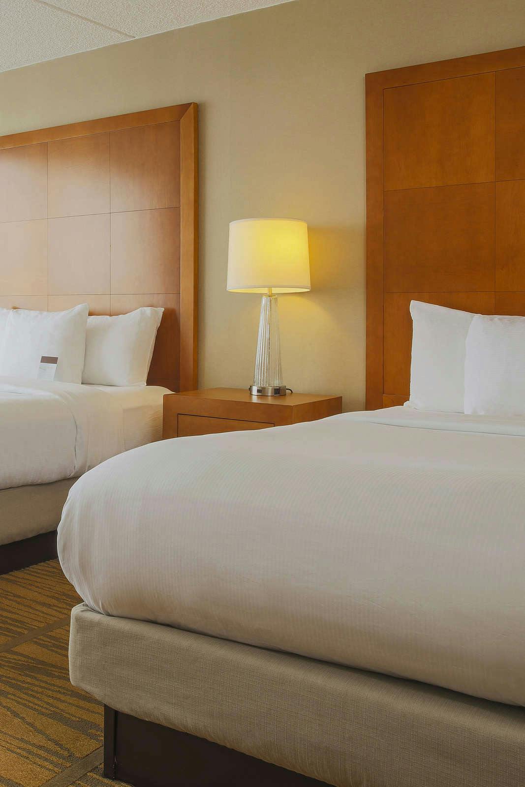 Hotel DoubleTree by Hilton Hotel Rochester photo 2