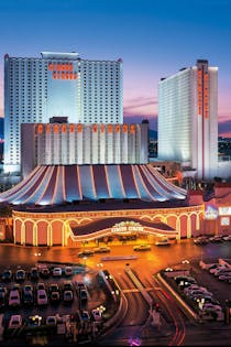 Circus Circus Hotel Skyrise Tower Las Vegas North Strip