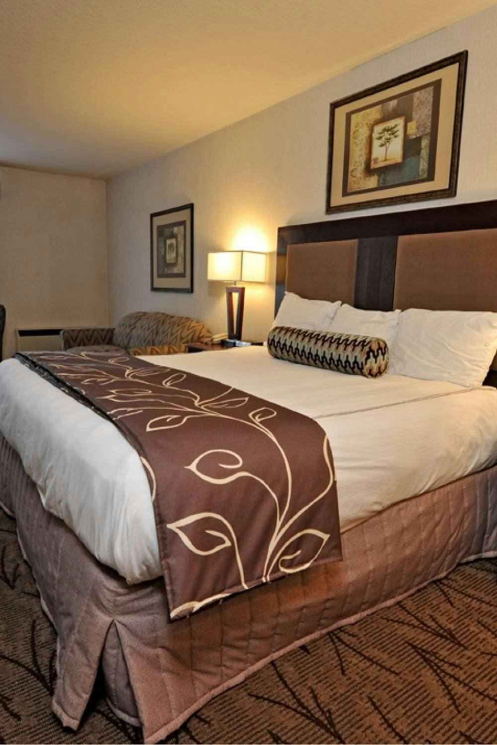 Hotel Shilo Inns Idaho Falls photo 1