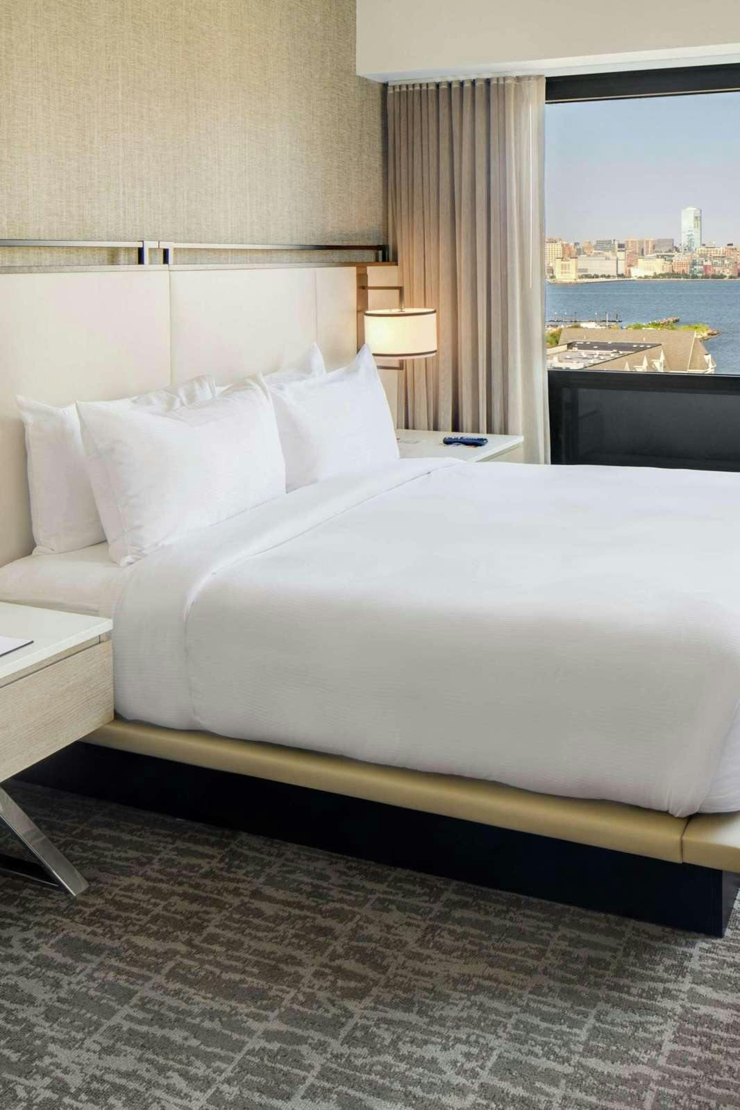 Hotel DoubleTree by Hilton Hotel Jersey City photo 1