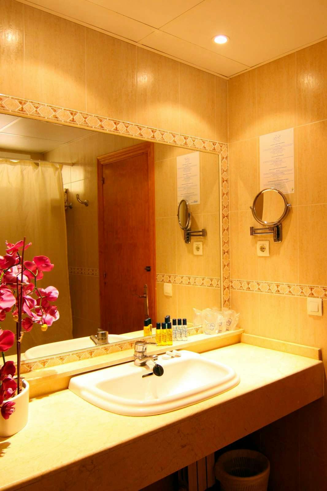 Hotel Hotel Parasol Garden photo 3