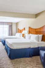 Hotel Wingate by Wyndham Universal photo 3