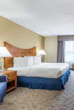 Hotel Wingate by Wyndham Universal photo 1