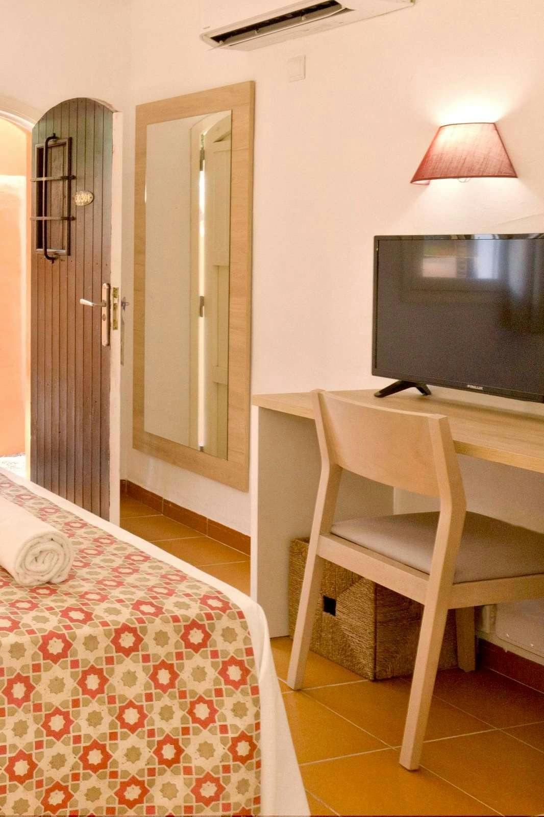 Hotel Azuline Club Cala Martina Ibiza photo 2