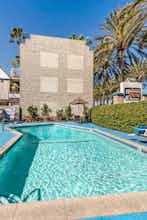 Hotel Anaheim Discovery Inn & Suites photo 1