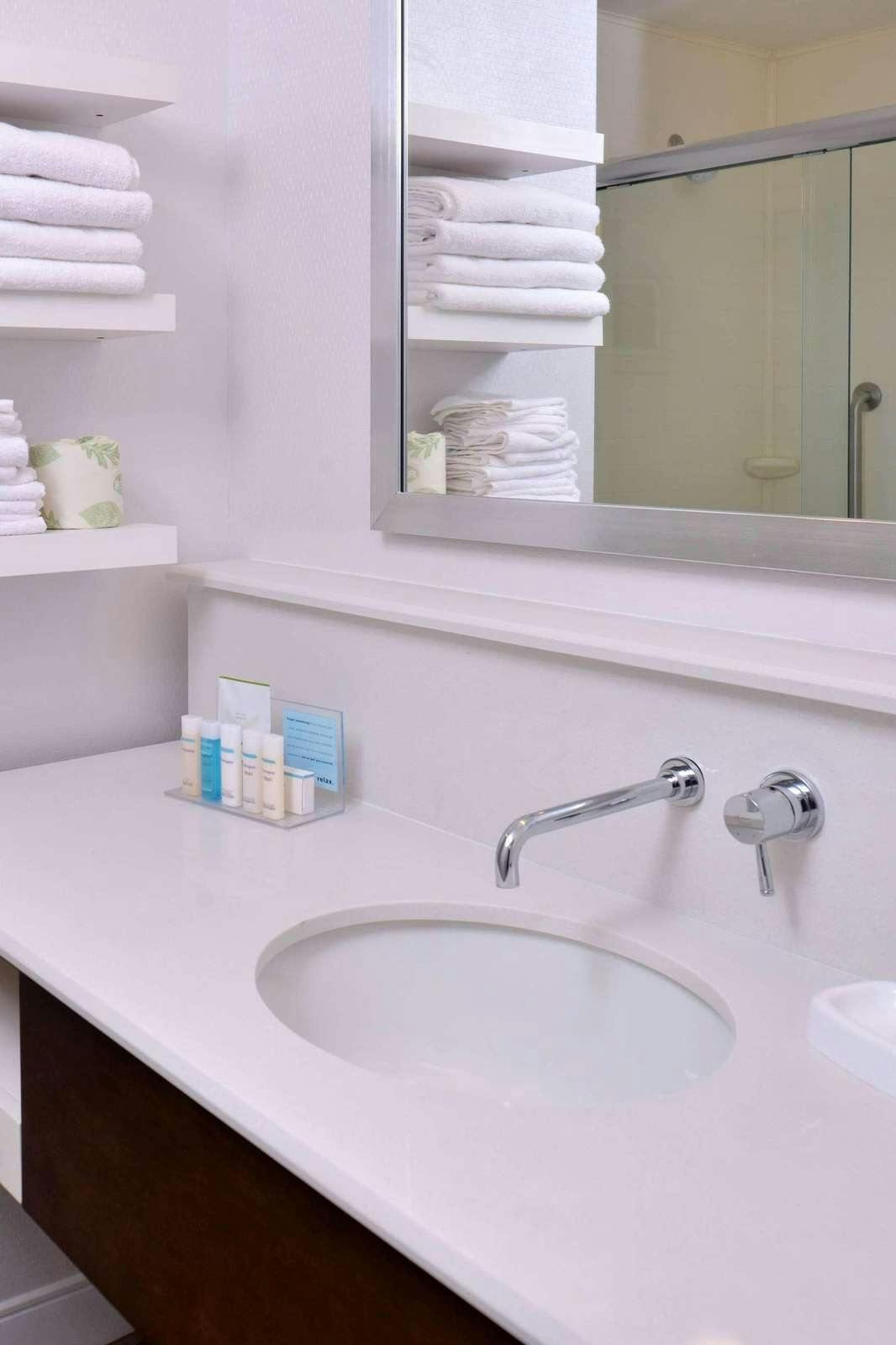 Hotel HAMPTON INN & SUITES ANN ARBOR WEST photo 5