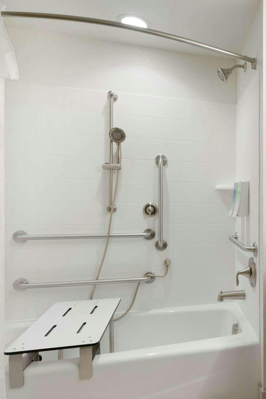 Hotel Home2 Suites Cleveland/Middleburg Heights photo 3