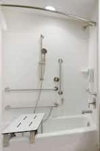 Hotel Home2 Suites by Hilton Middleburg Heights Cleveland photo 3