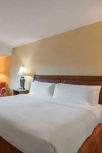 Hotel Lake Louise Inn photo 2