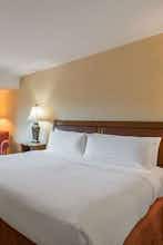 Hotel Lake Louise Inn photo 2