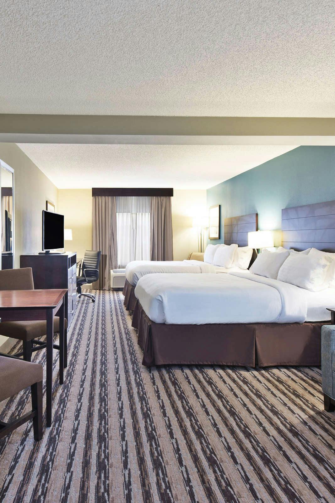 Hotel Holiday Inn Harrisburg East photo 5