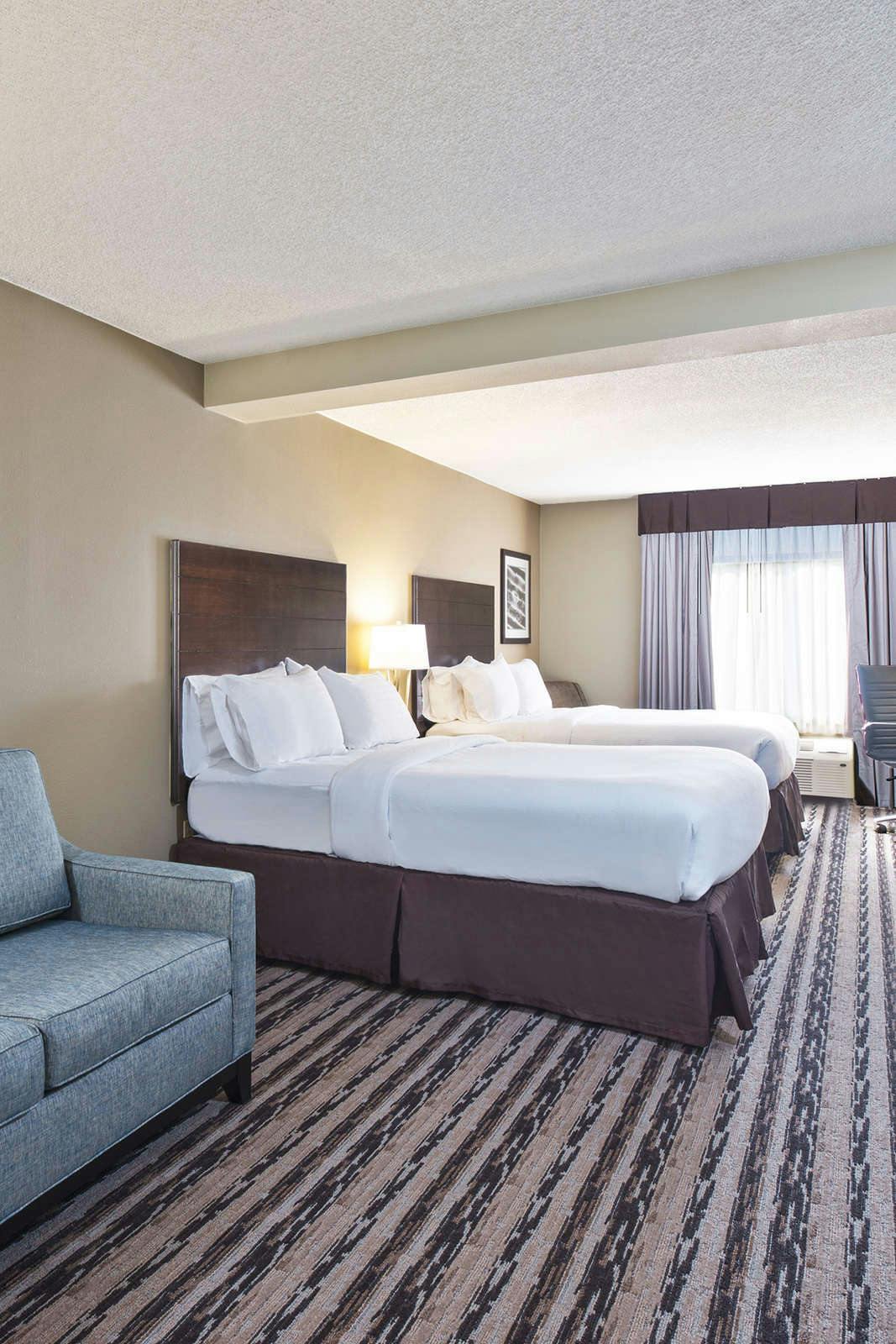 Hotel Holiday Inn Harrisburg East photo 4