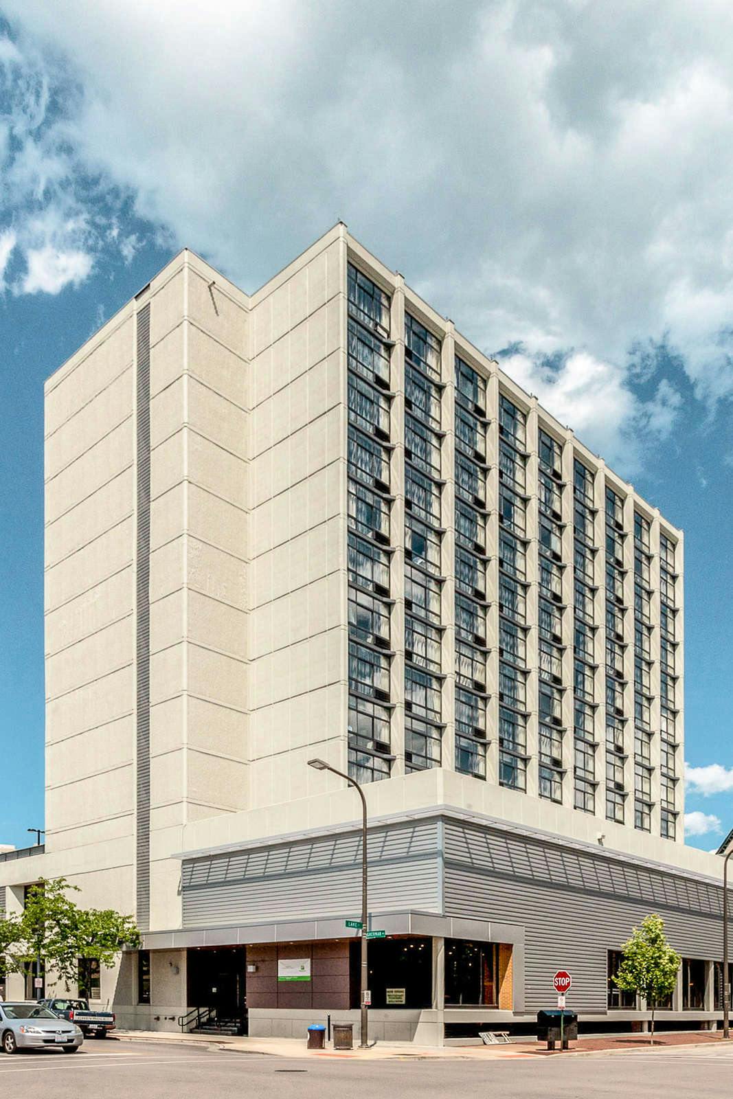 Hotel Holiday Inn Chicago North Evanston photo 1