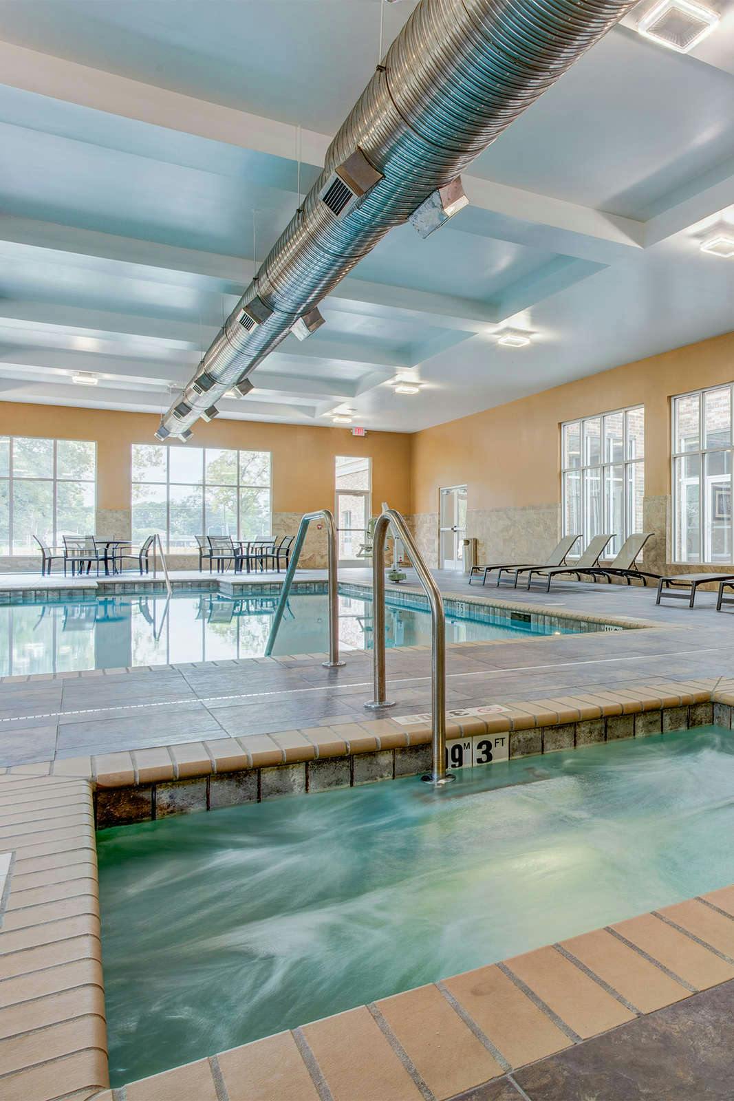 Hotel Holiday Inn & Suites Lafayette North photo 1