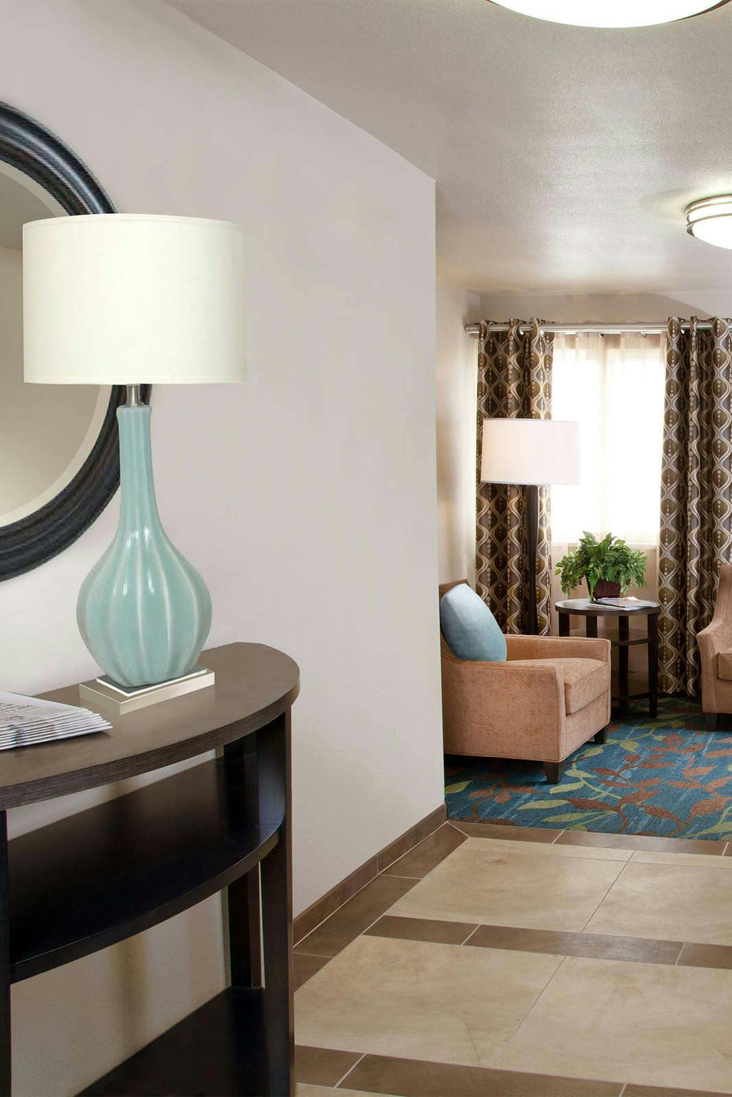 Hotel Candlewood Suites Farmers Branch photo 5