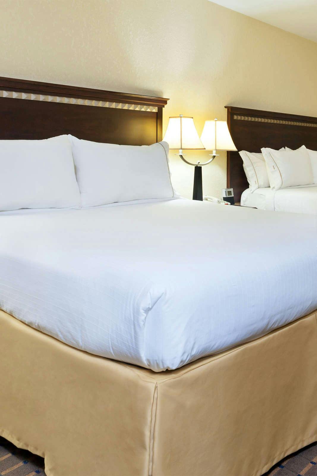 Hotel Holiday Inn Express & Suites Allentown West photo 4