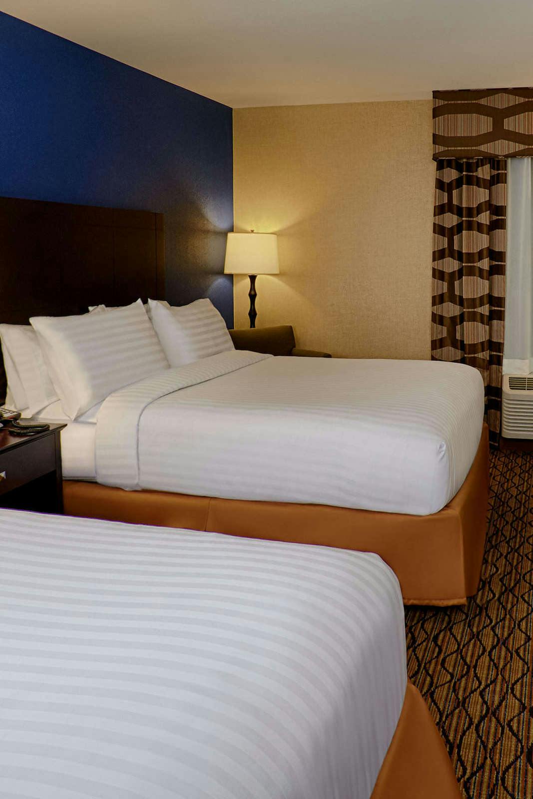 Hotel Holiday Inn Express Bordentown - Trenton South photo 3