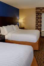 Hotel Holiday Inn Express Bordentown - Trenton South photo 3