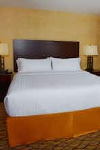 Hotel Holiday Inn Express Bordentown - Trenton South photo 2