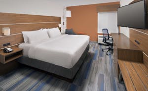 Holiday Inn Express & Suites College Park - University Area