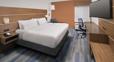 Holiday Inn Express & Suites College Park - University Area