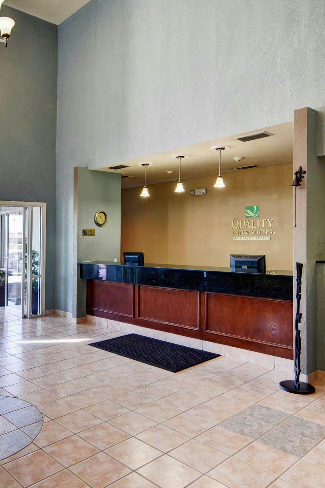 Hotel Quality Inn & Suites Terrell photo 5