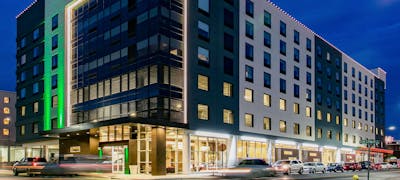 Holiday Inn & Suites Chattanooga Downtown