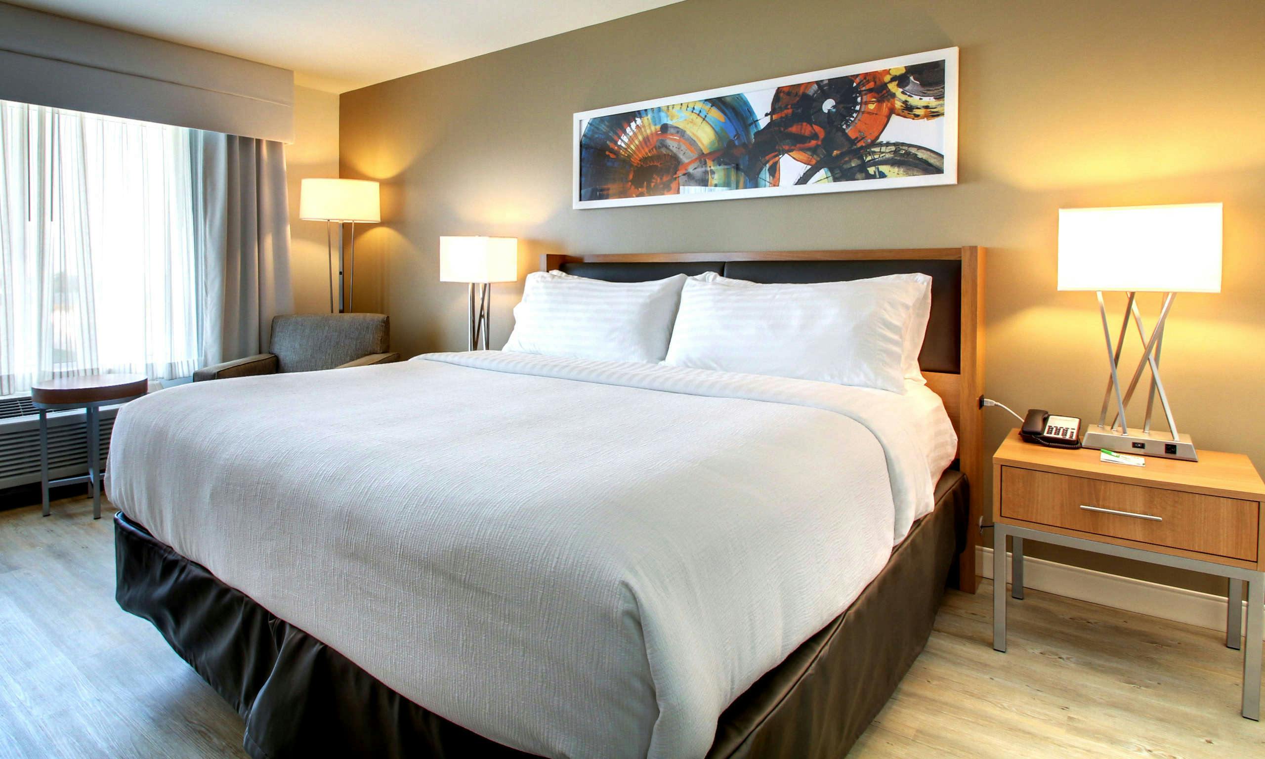 Holiday Inn & Suites Peoria At Grand Prairie