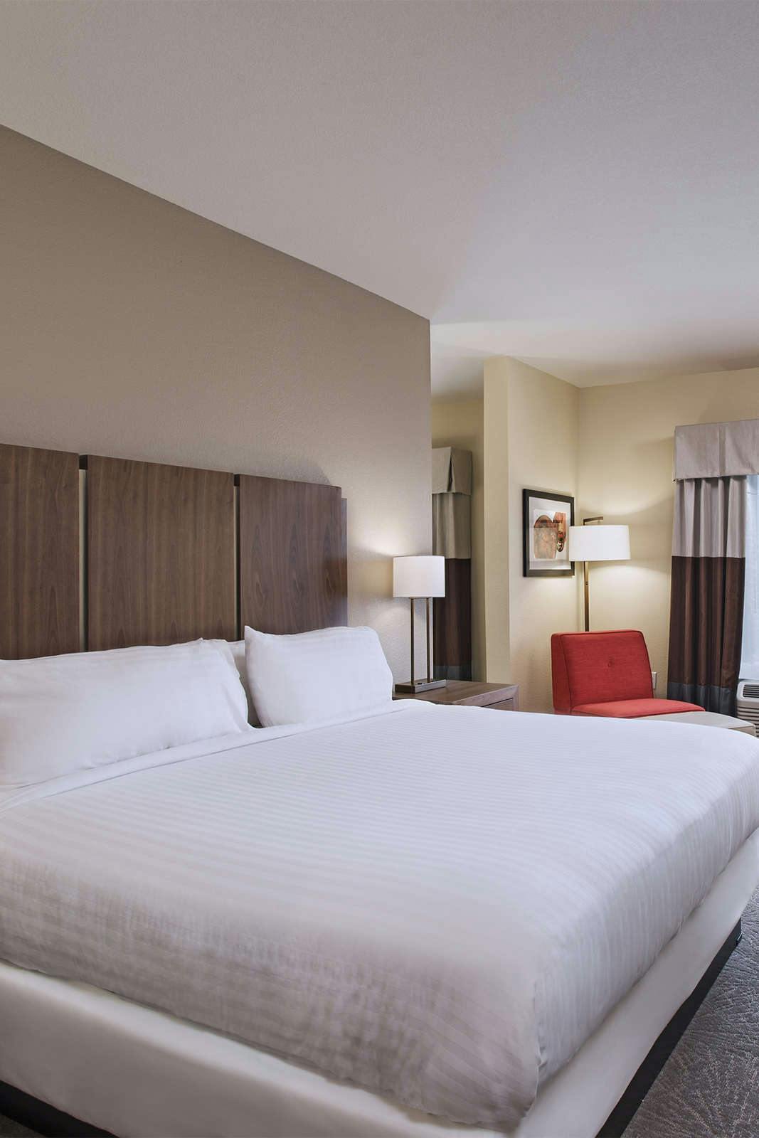 Hotel Holiday Inn Express & Suites Austin NW - Four Points photo 2