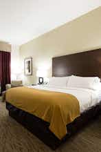 Hotel Holiday Inn Express & Suites Aiken photo 2