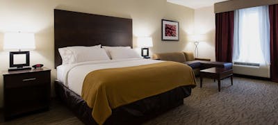 Holiday Inn Express & Suites Aiken