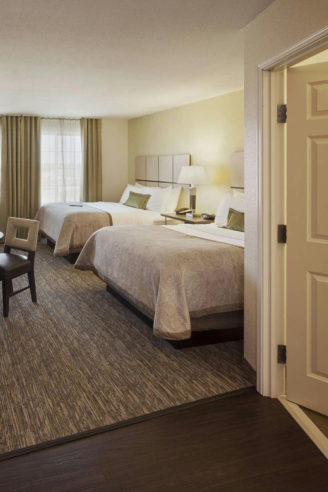 Hotel Candlewood Suites Alexandria West photo 1