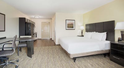 Candlewood Suites Longmont