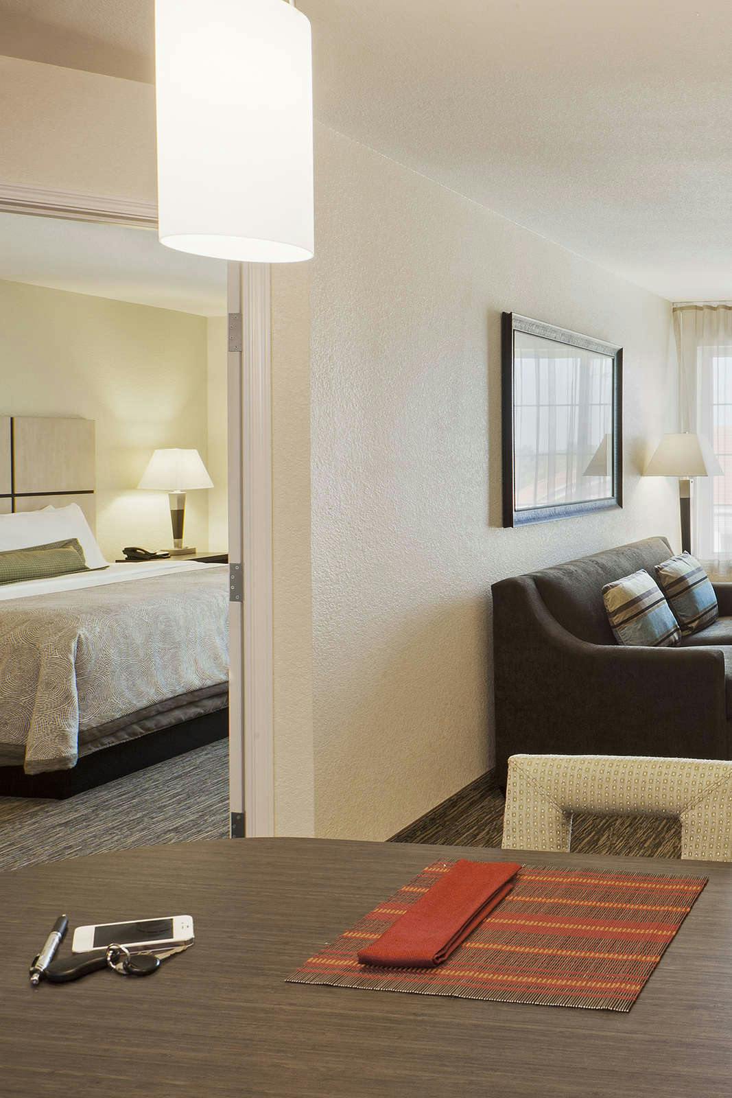 Hotel Candlewood Suites Pueblo photo 1