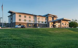 Holiday Inn Express & Suites Shippensburg