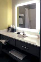 Hotel Holiday Inn Express & Suites Shippensburg photo 5