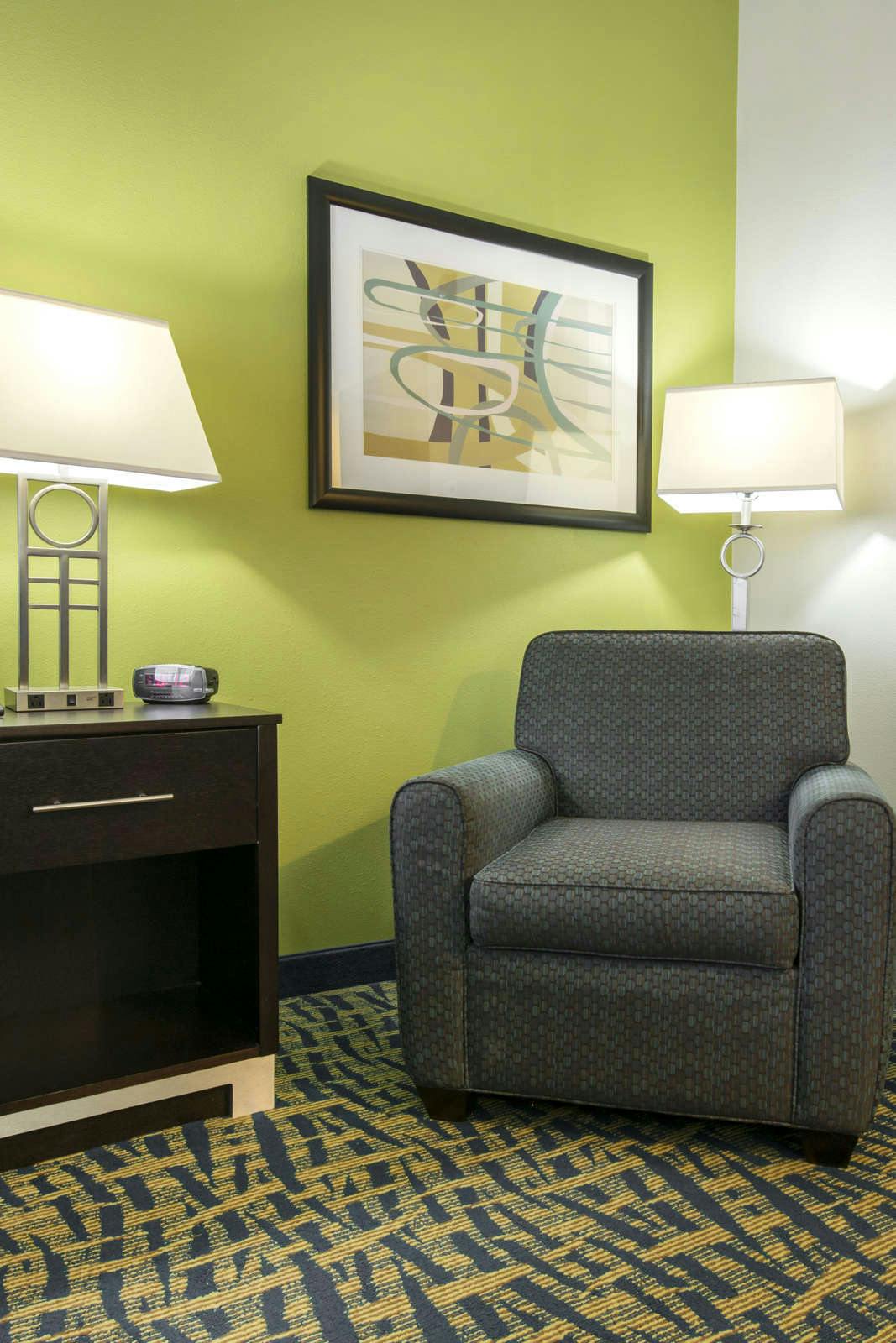 Hotel Holiday Inn Savannah S - I-95 Gateway photo 5