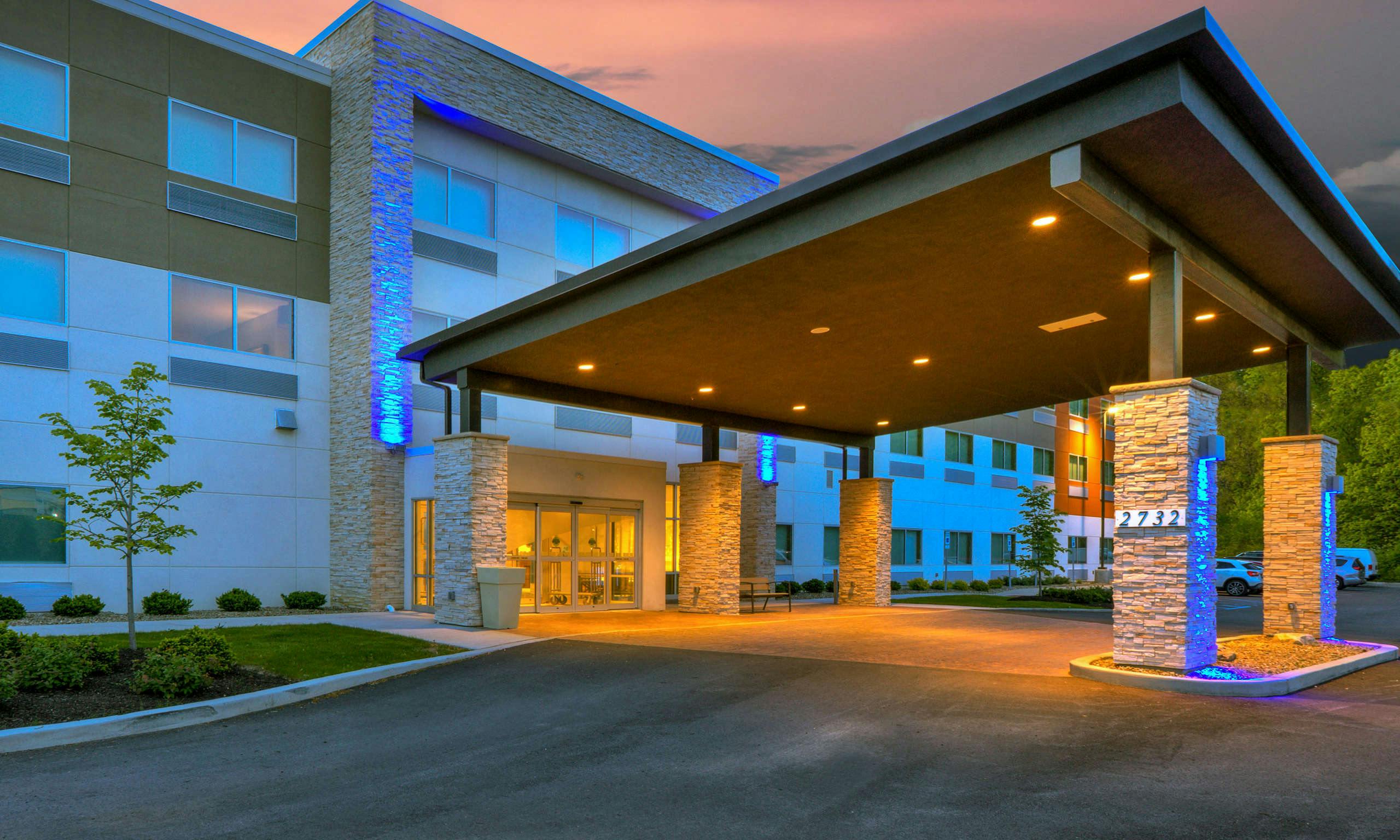 Holiday Inn Express & Suites New Castle