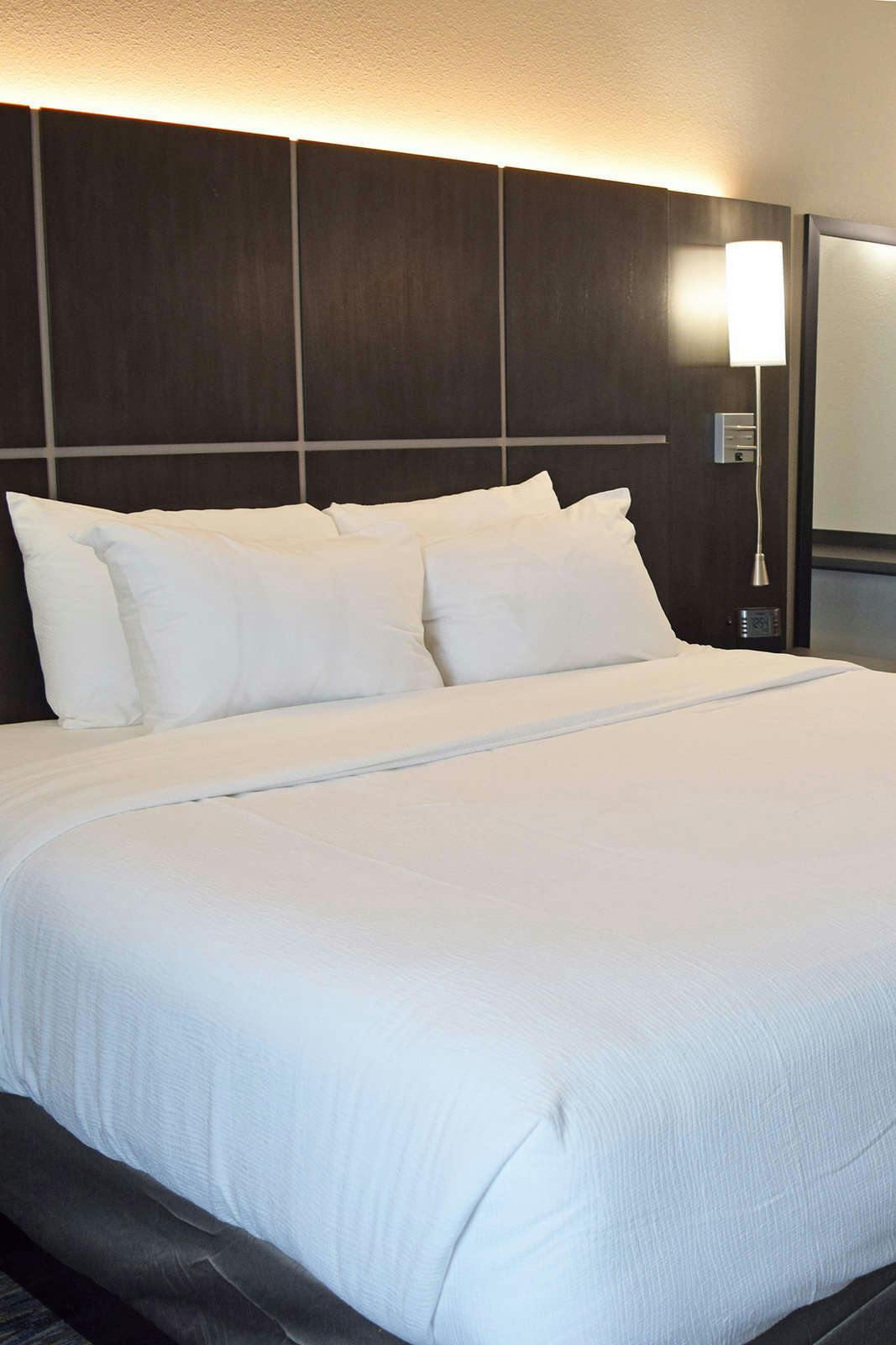 Hotel Candlewood Suites Nashville Metro Center photo 1