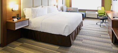 Holiday Inn Express & Suites Chicago North Shore - Niles