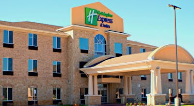 Holiday Inn Express & Suites Bonham