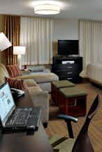 Hotel Staybridge Suites Plano The Colony photo 5