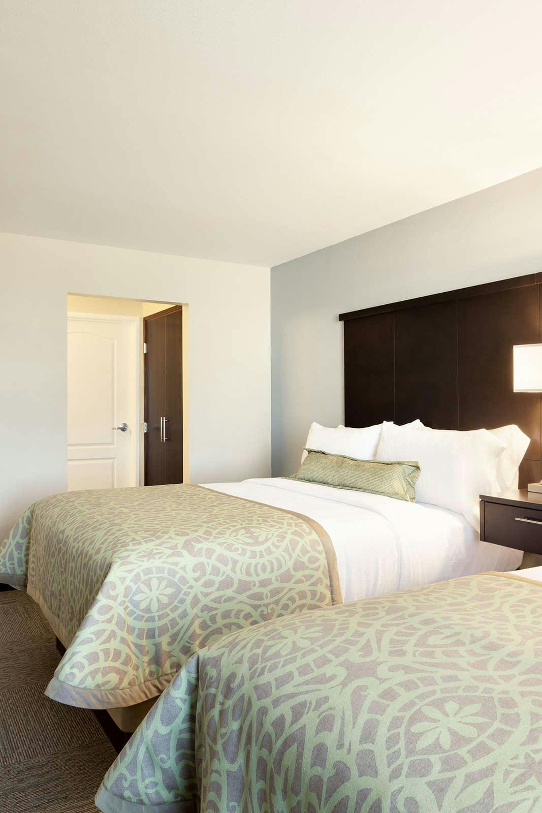 Hotel Staybridge Suites Midland photo 3