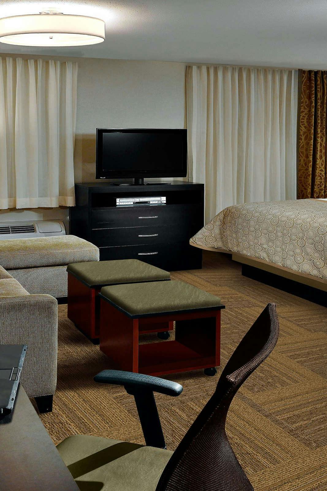 Hotel Staybridge Suites Odessa - Interstate Hwy 20 photo 3